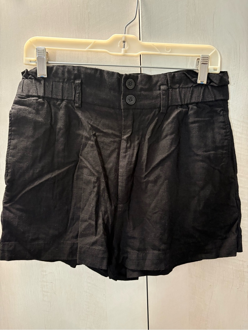 Guess Black High-Waist Button-Front Women’s Shorts